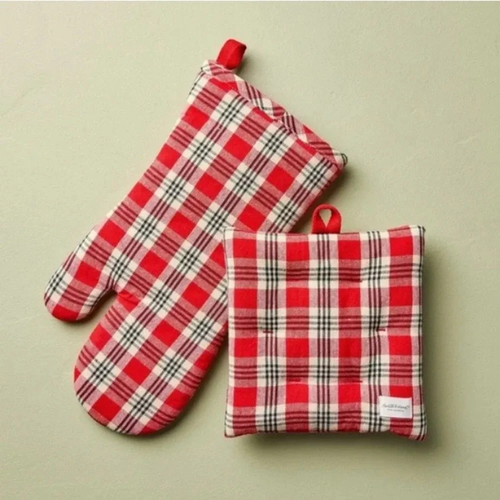 Hearth & Hand Magnolia Oven Mitt‎ & Potholder Set Red Plaid Modern Farmhouse